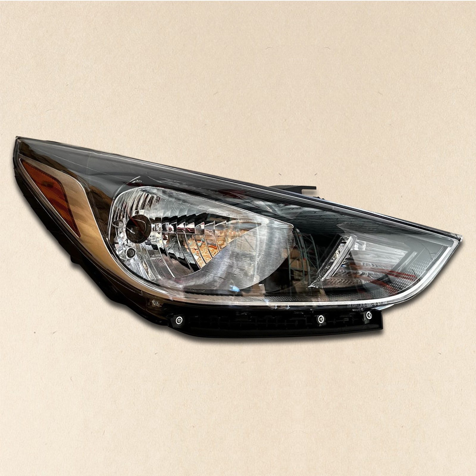 Halogen Headlamp Assembly for 2018 2021 Hyundai Accent SE SEL Passenger Side RH