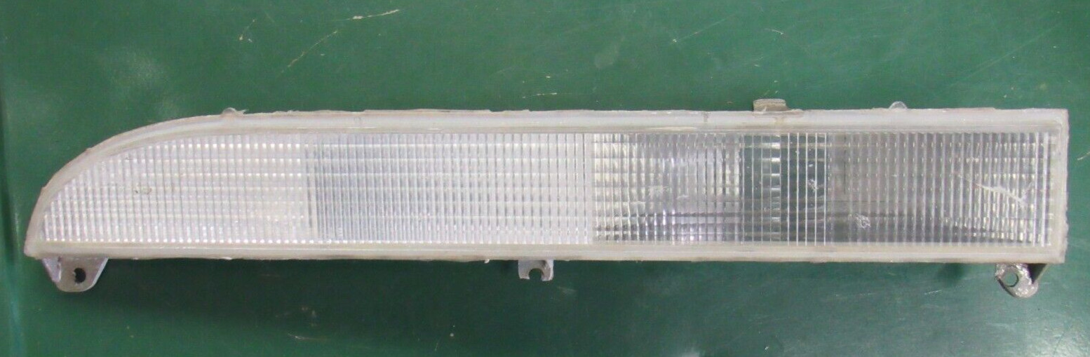 1979 - 1988 AMC EAGLE Series CONCORD SPIRIT Turn Signal Parking Light LH 1979 - 1988 AMC EAGLE Series CONCORD SPIRIT Turn Signal Parking Light LH