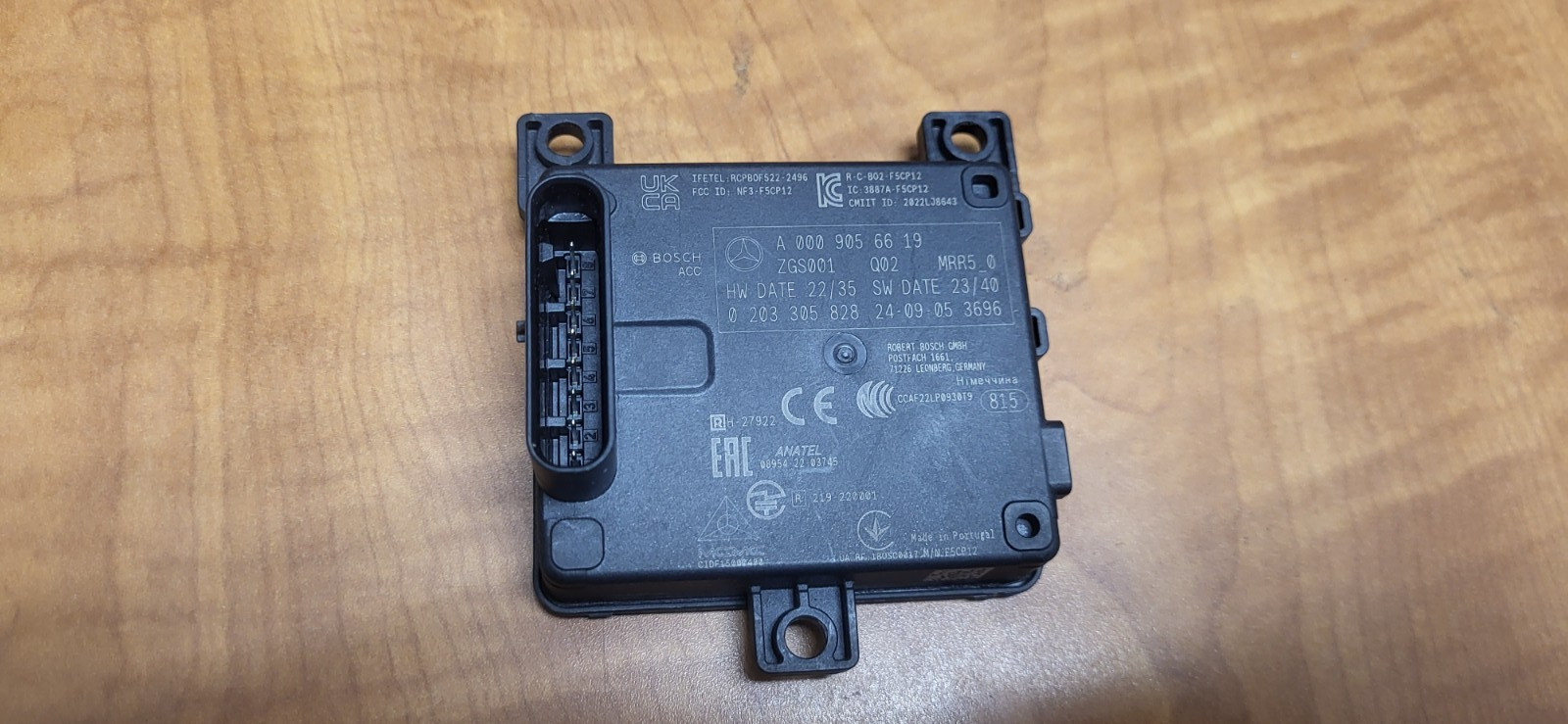2022-2024 MERCEDES-BENZ C CLAS RADAR DISTANCE SENSOR A0009056619 OEM USED *PN378 2022-2024 MERCEDES-BENZ C CLAS RADAR DISTANCE SENSOR A0009056619 OEM USED *PN378