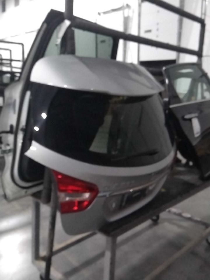Trunk/Hatch/Tailgate 156 Type GLA250 Fits 15-16 MERCEDES GLA-CLASS 679455 Trunk/Hatch/Tailgate 156 Type GLA250 Fits 15-16 MERCEDES GLA-CLASS 679455