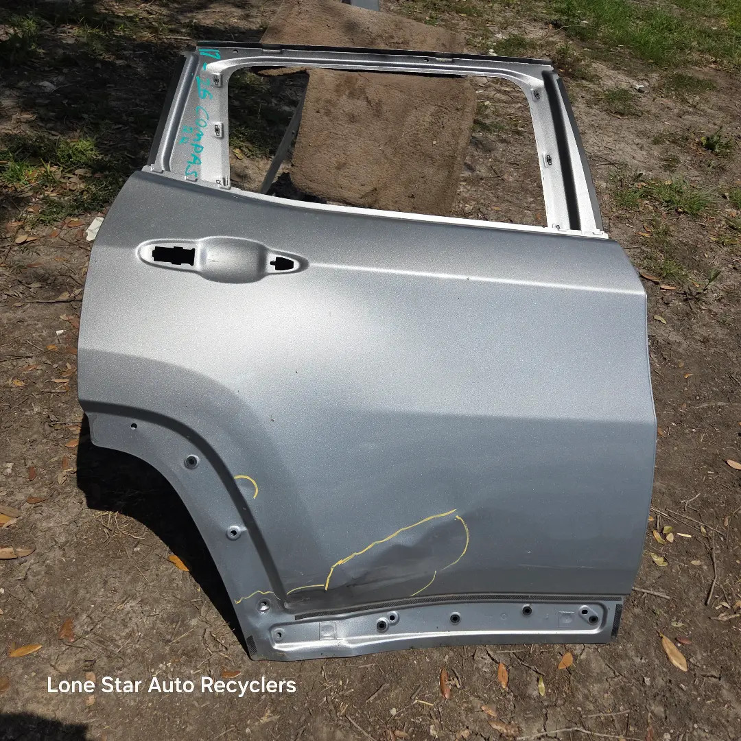 2017-2026 Jeep Compass Right Rear Door (LOCAL PICKUP, NO SHIP)
