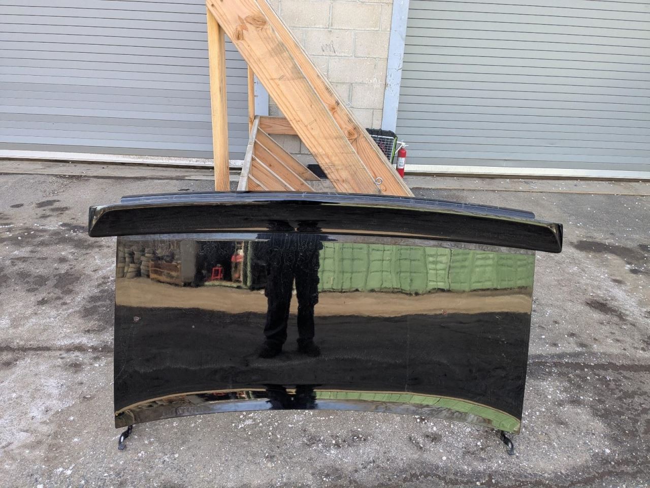 (LOCAL PICKUP ONLY) Trunk/Hatch/Tailgate R/T With Spoiler Fits 08-14 CHALLENGER