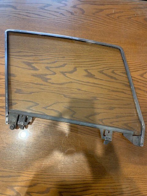 Corvette door window frames glass 1956 1957 1958 1959 1960 1961 1962 ORIGINAL Corvette door window frames glass 1956 1957 1958 1959 1960 1961 1962 ORIGINAL