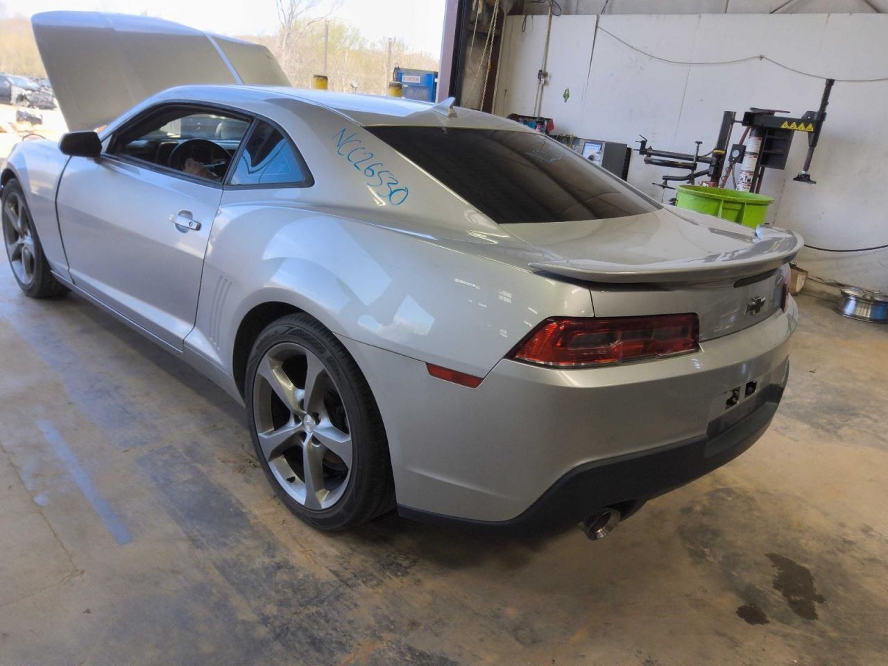(LOCAL PICKUP ONLY) Back Glass Coupe LS Fits 10-15 CAMARO 743711