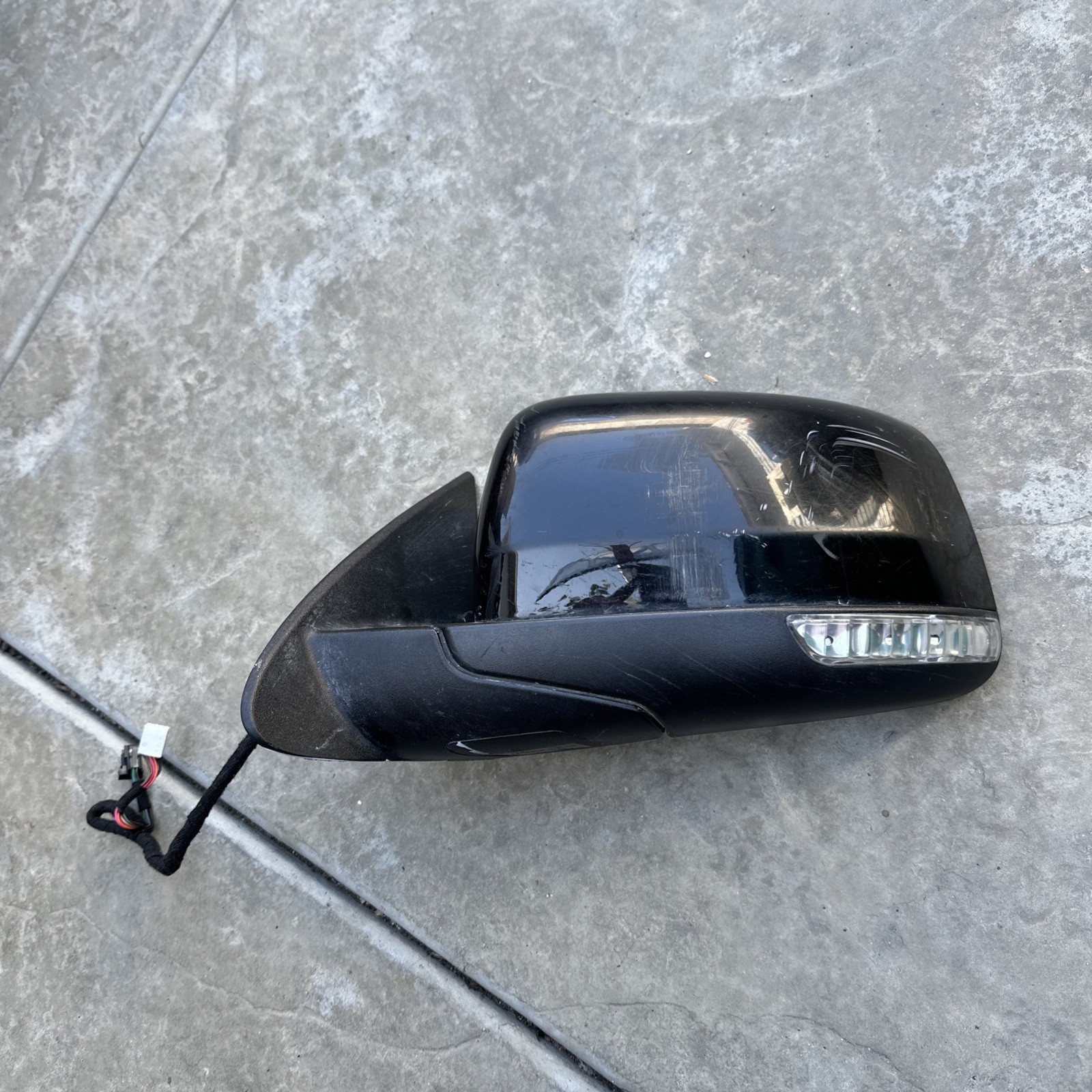 2015-2026 DODGE DURANGO Front Left Side Door Outside Mirror OEM 7JJ67DX8AA