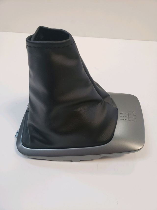 JDM Nissan S15 Silvia SPEC R Console Shift Boot 96935-89F10 NEW OEM