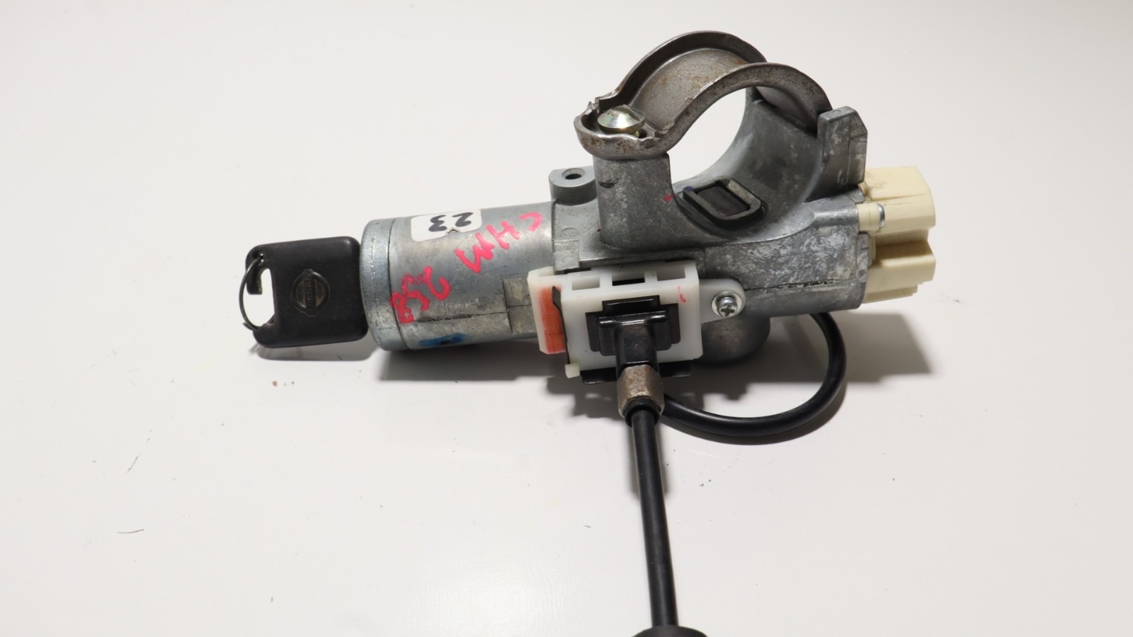 2014-2019 NISSAN VERSA IGNITION SWITCH LOCK CYLINDER W/KEY OEM