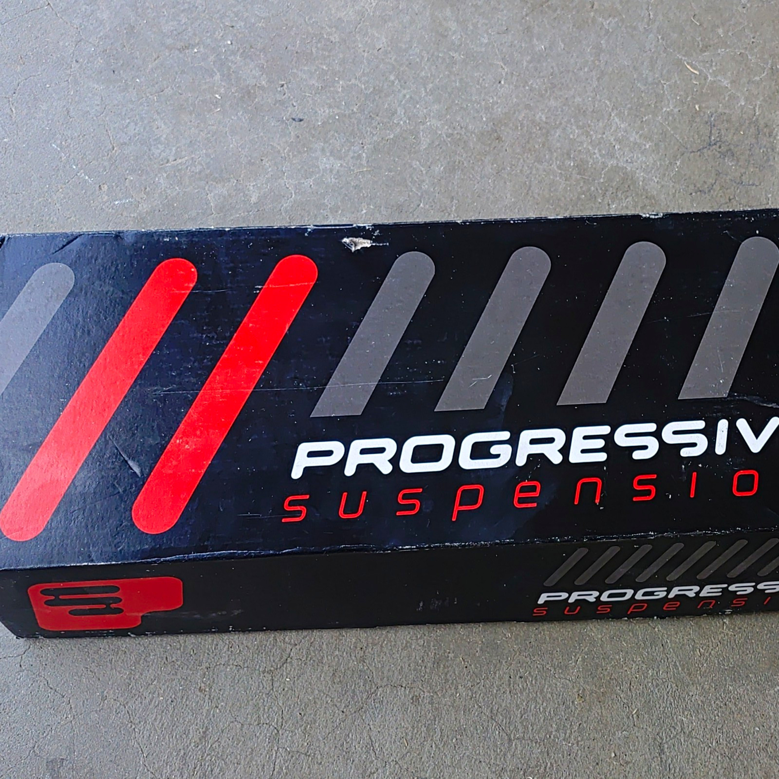 Progressive Suspension 412 Series 13.5in Rear Shocks Black Heavy Duty Pair Progressive Suspension 412 Series 13.5in Rear Shocks Black Heavy Duty Pair