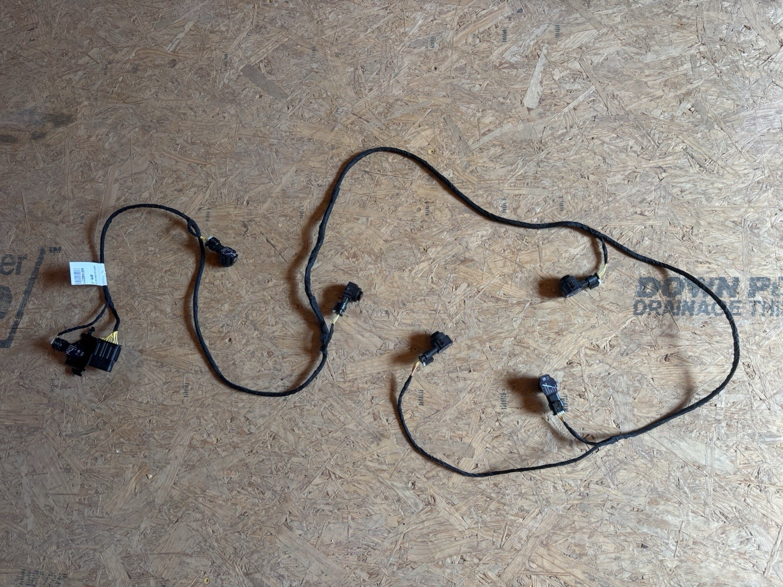 2025-2026 Mercedes Sprinter Front Bumper Parking Aid Sensors w/ Wiring Harness 2025-2026 Mercedes Sprinter Front Bumper Parking Aid Sensors w/ Wiring Harness