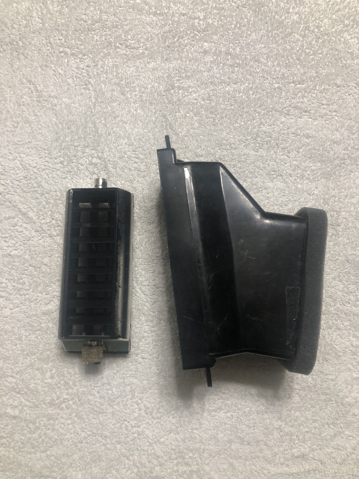 69 70 71 72 73 74 NOVA VENTURA ORIGINAL LH SIDE A/C VENT DUCT OEM 3998413 69 70 71 72 73 74 NOVA VENTURA ORIGINAL LH SIDE A/C VENT DUCT OEM 3998413