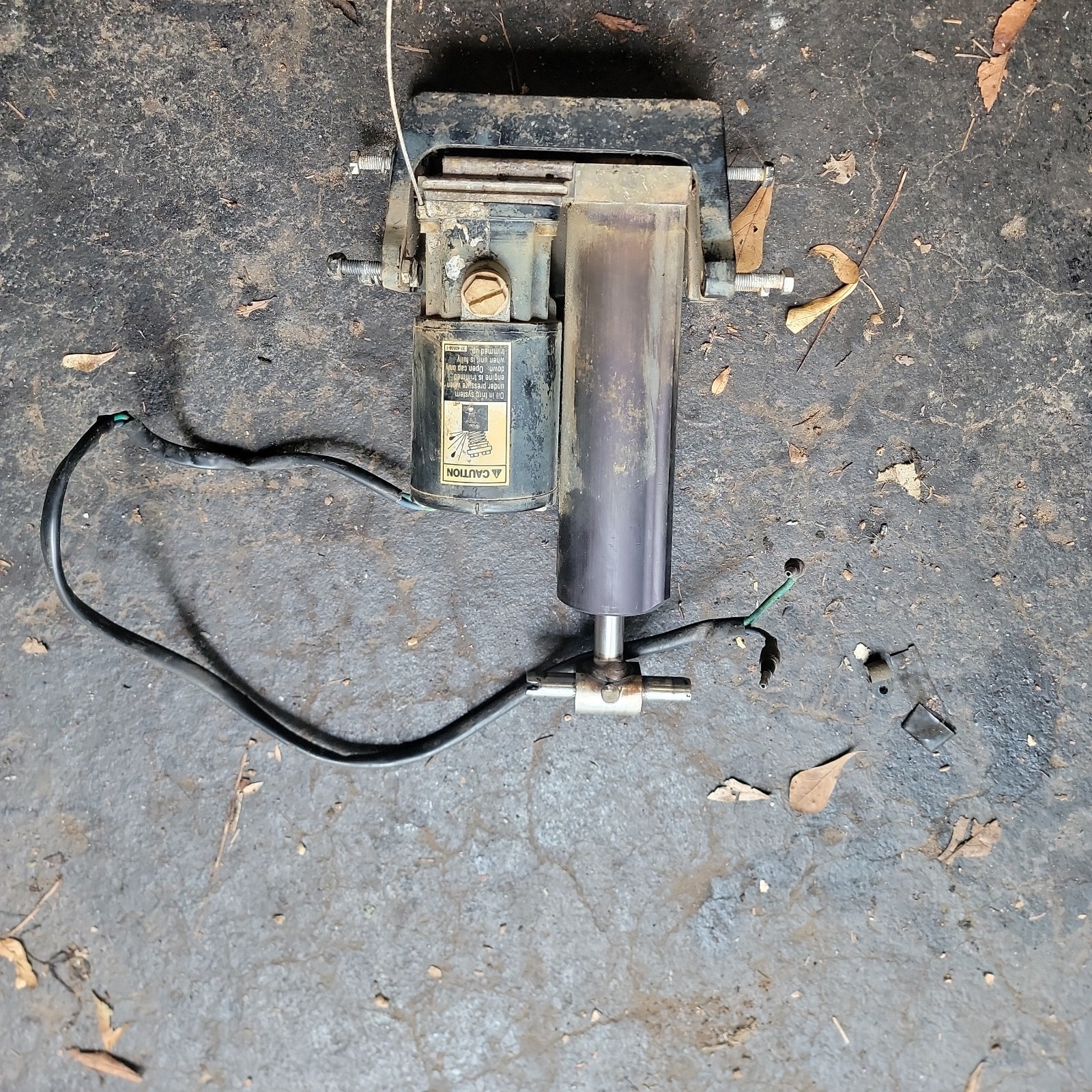 Mercury Mariner Power Trim Tilt 30-60 HP 40 50 OEM OEM OEM OEM