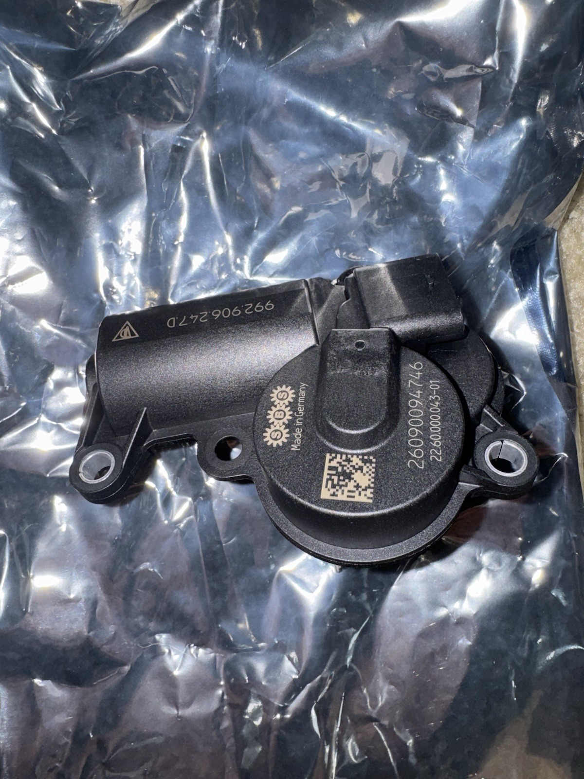 Exhaust Control Valve Actuator - Porsche (992906247D) OEM