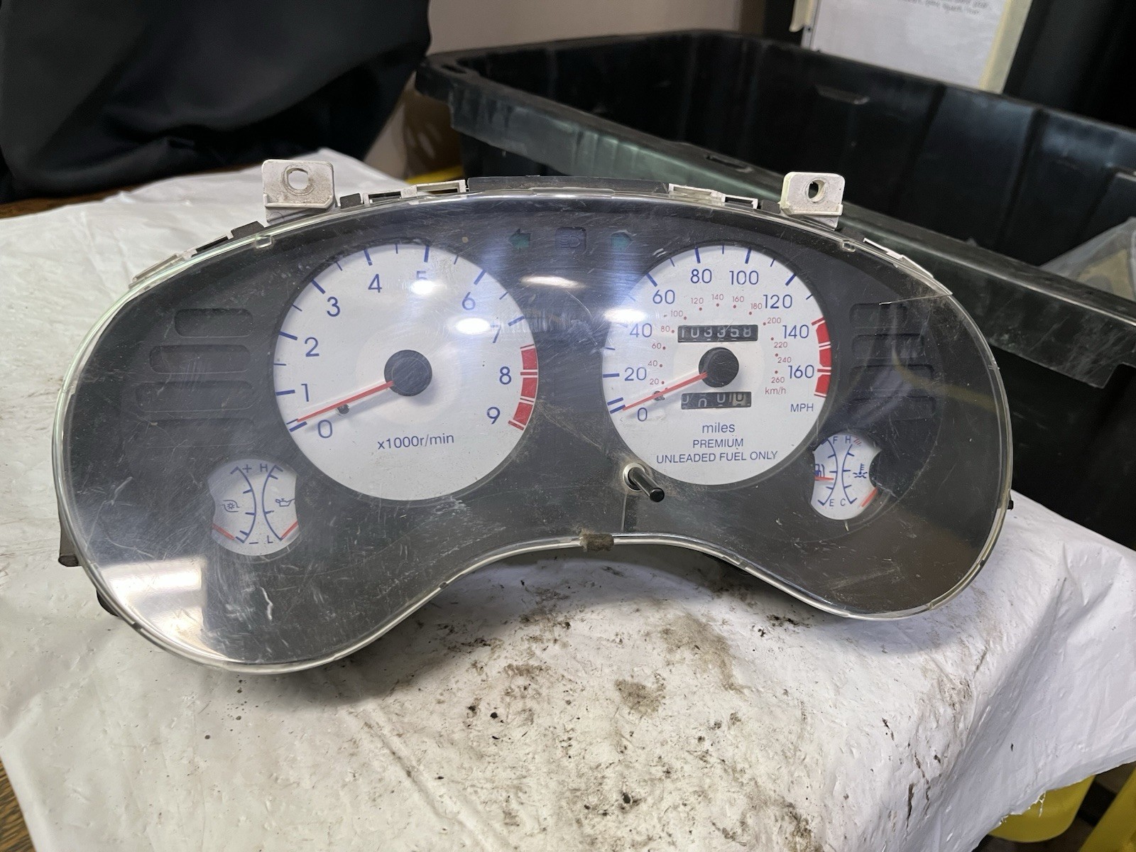 1994-1999 Eagle Talon #4 custom white speedometer manual 4G63T gauge cluster T? 1994-1999 Eagle Talon #4 custom white speedometer manual 4G63T gauge cluster T?