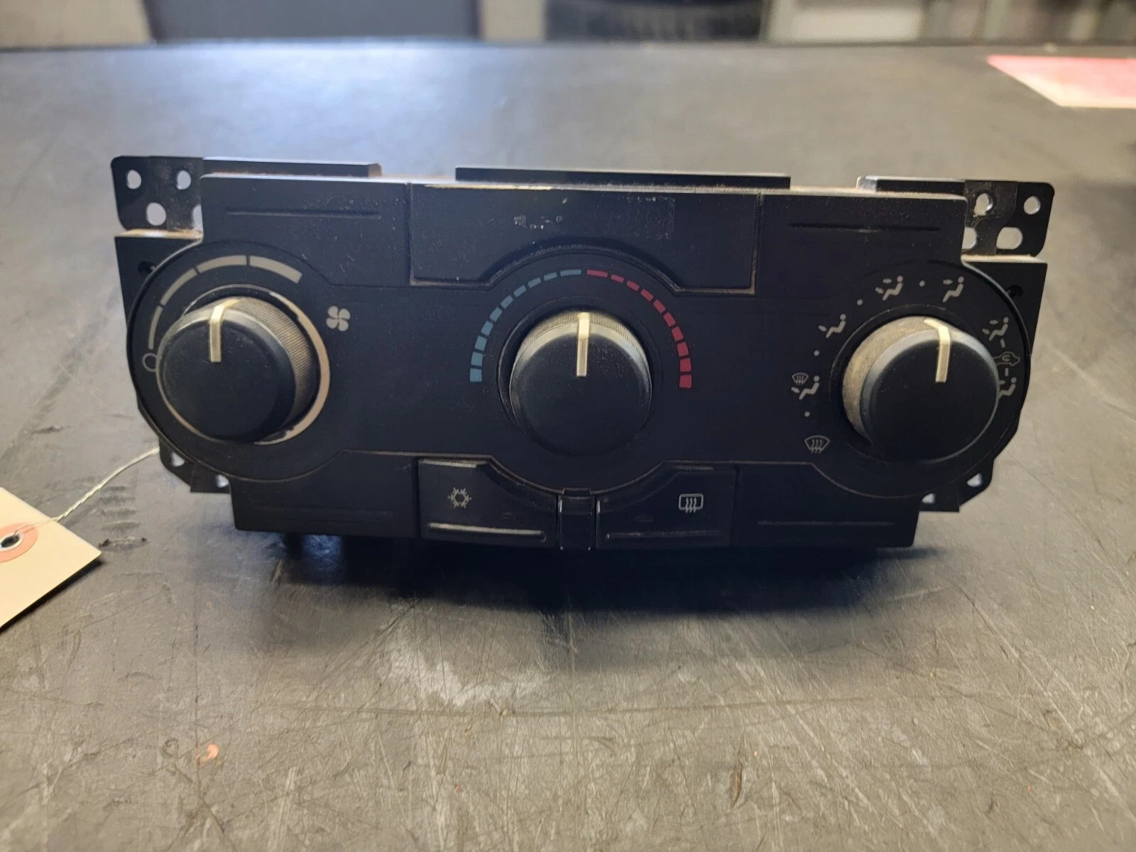 2005 Chrysler 300 Magnum OEM A/C Heater Climate Temperature Control