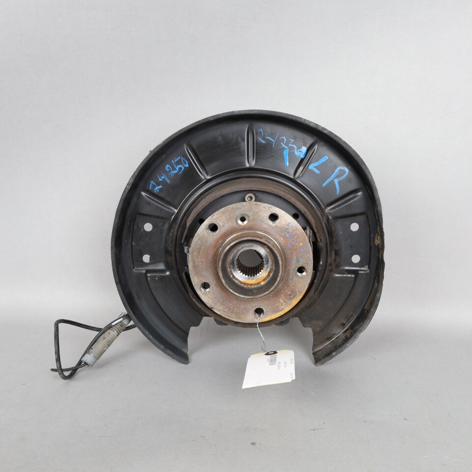 91-97 BMW 840ci 850ci E31 Left Rear Spindle Knuckle Hub 33321090335 OEM