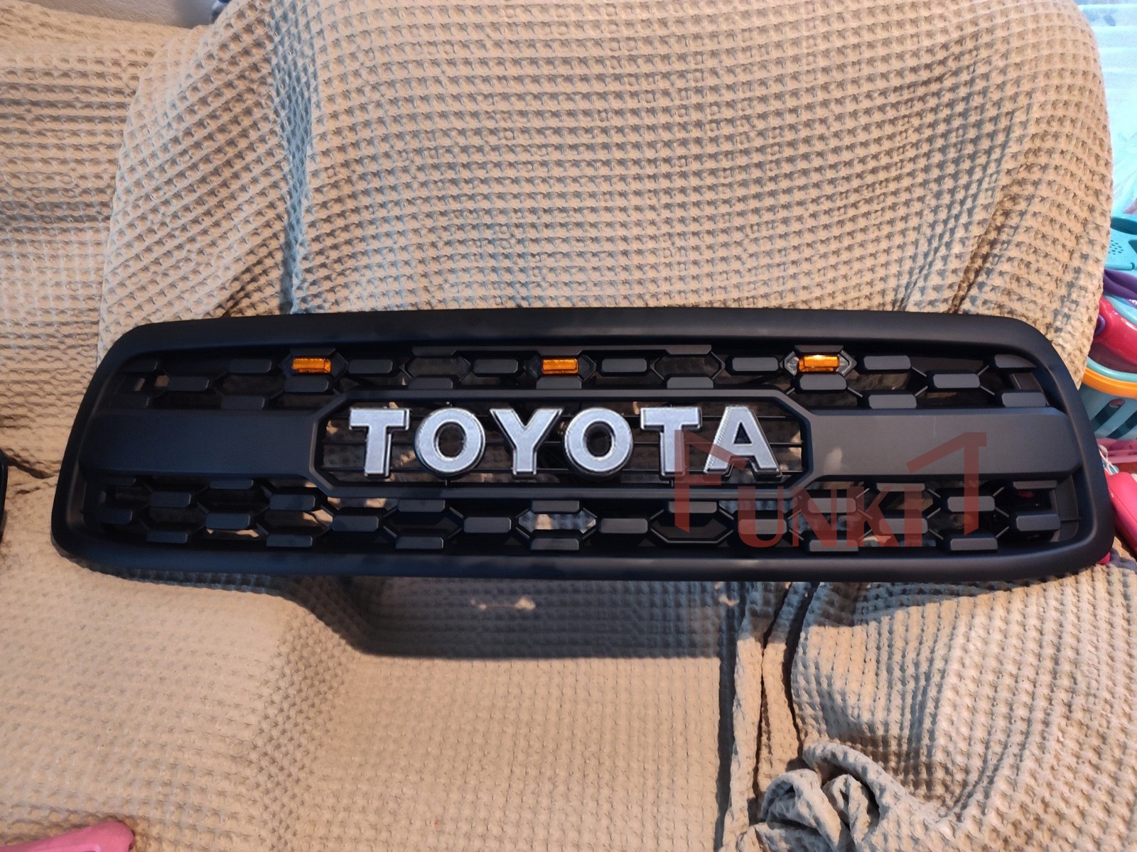 Upgrade Front Grille For 2000 2001 2002 Tundra Front ABS Grille W/Led Lights