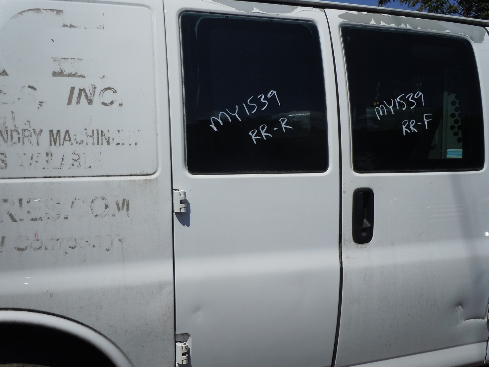 96-14 Chevrolet Express 1500 Rear Hinged Side Door Right RH W/ Window OEM