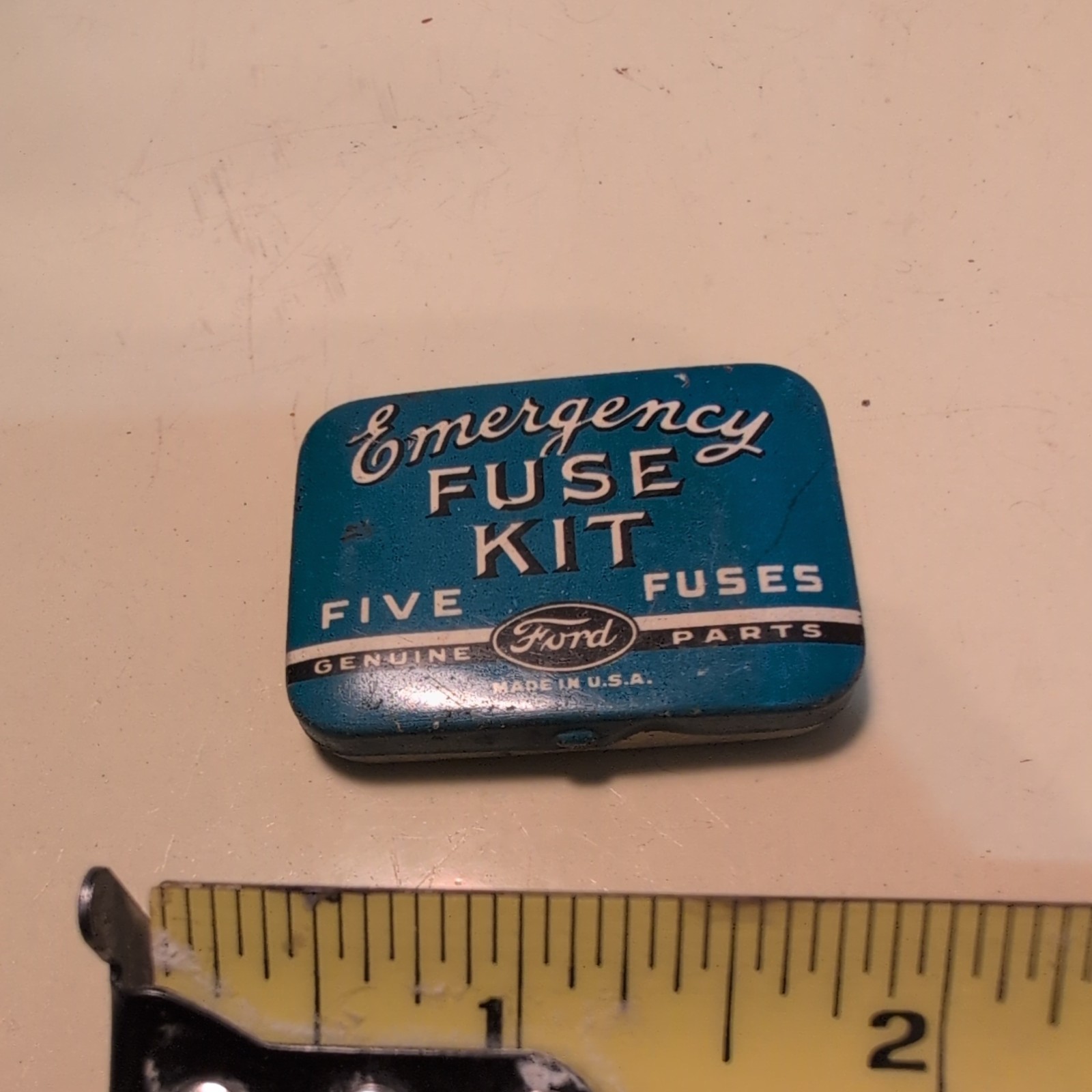 Vintage Ford Emergency Fuse kit Box with 5 Glass Fuses Genuine NOS ratrod Vintage Ford Emergency Fuse kit Box with 5 Glass Fuses Genuine NOS ratrod