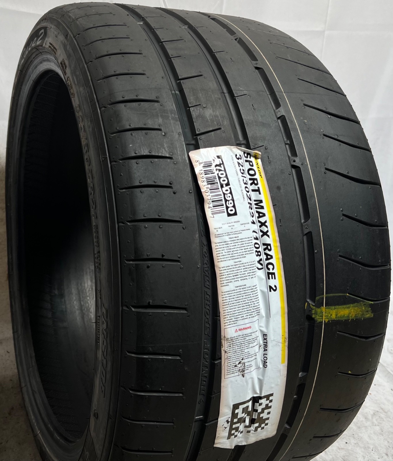 1 - NEW 325/30ZR21 XL (108Y) Dunlop Sport Maxx Race 2 (N1) Porsche OEM - 9144 1 - NEW 325/30ZR21 XL (108Y) Dunlop Sport Maxx Race 2 (N1) Porsche OEM - 9144