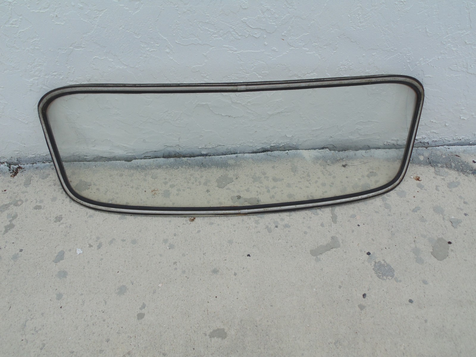 Vintage Porsche 356 Speedster 1950's Glass Rear Window Hardtop Coupe Sekurit 
