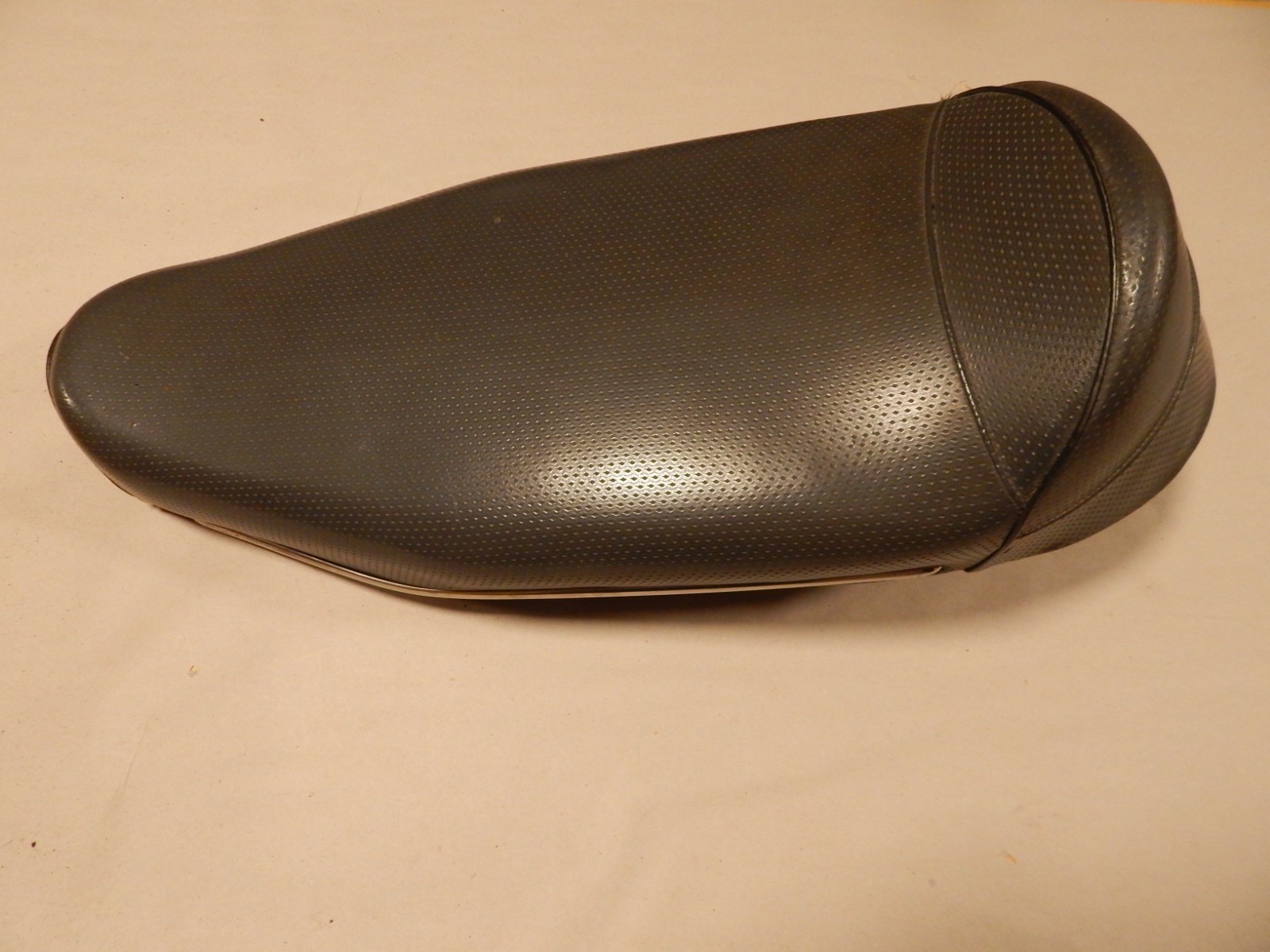 1967-1970 BSA GRAY GREY 441 B44 VICTOR SHOOTING STAR ENDURO SEAT OEM NICE  B40