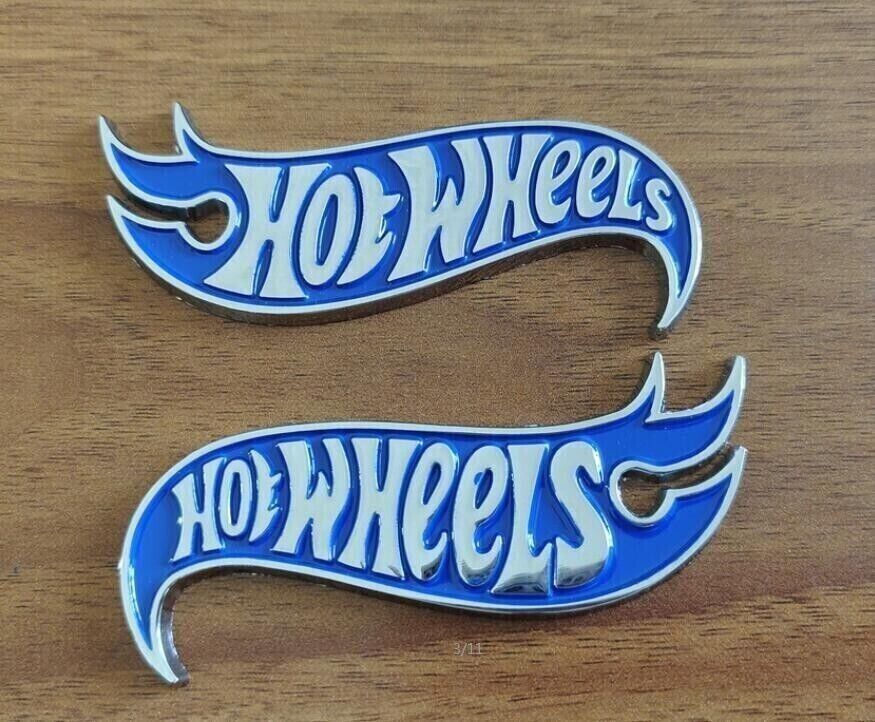2PC 3D Metal Blue Silver Hot Wheels Fender Lid Hood Badge Hotwheels Decal Emblem