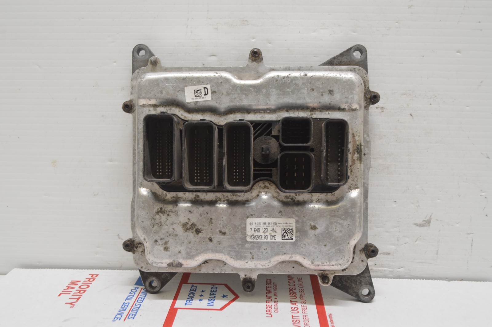 2011-2013 BMW X3 7649123-01 Engine Control Module Unit Ecm K76 045 2011-2013 BMW X3 7649123-01 Engine Control Module Unit Ecm K76 045
