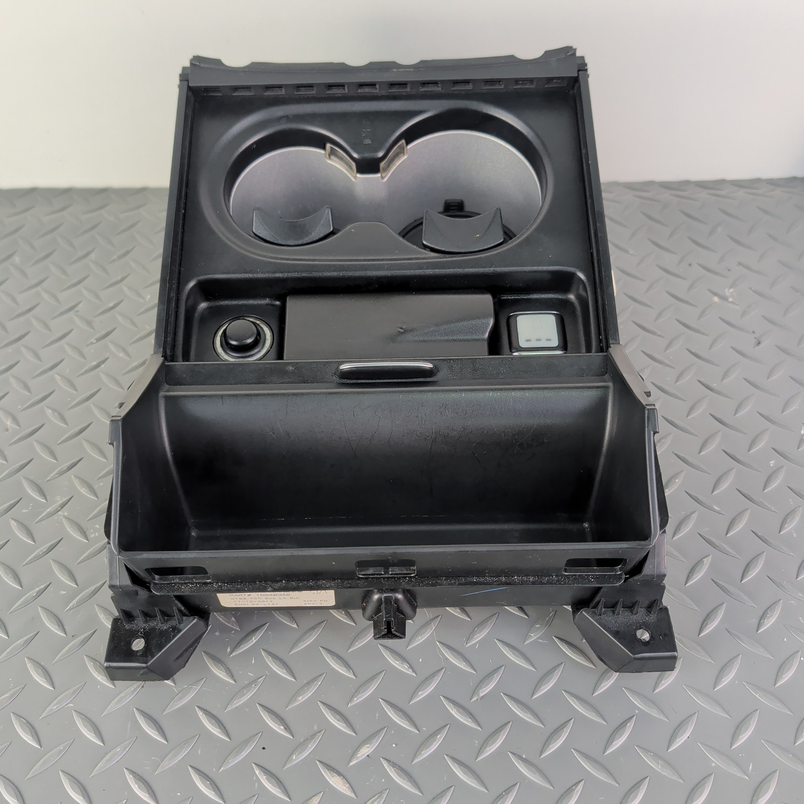 2013-2016 Mercedes-Benz GL450 X166 Front Center Console Cup Holder Oem