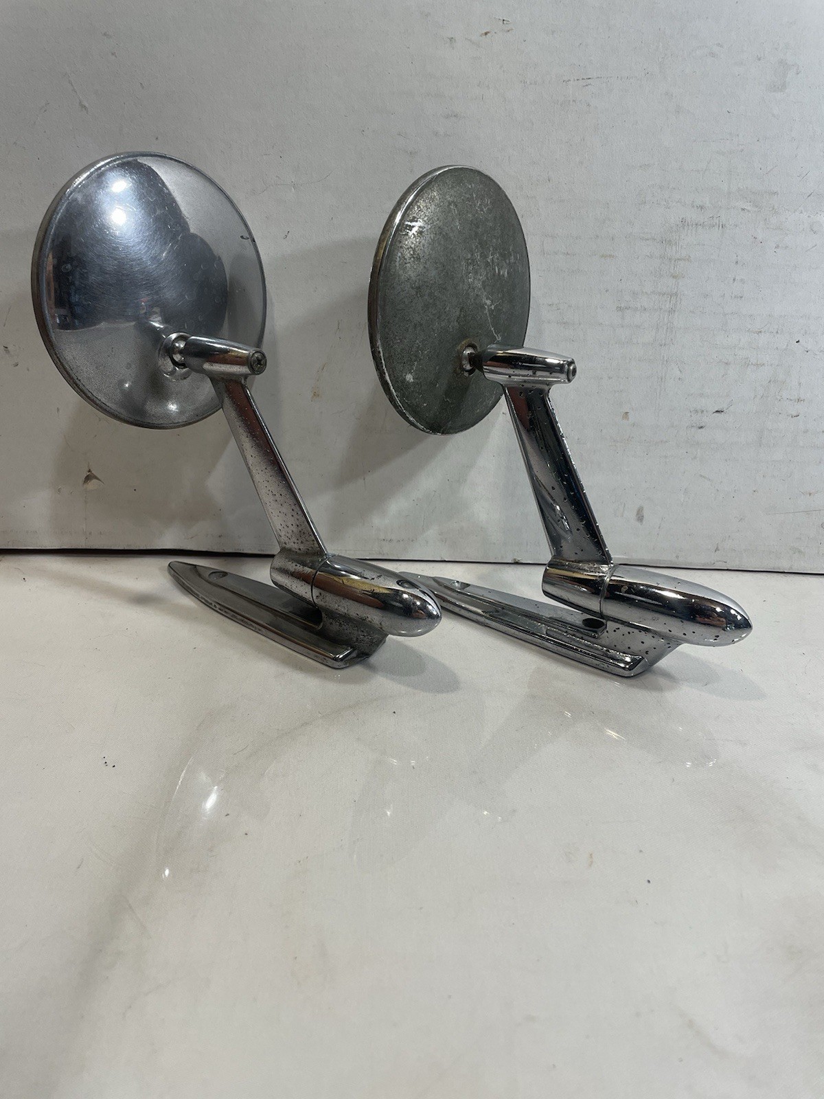 Two Vintage Yankee Comet International Outside Mirrors 1950s 1960s Two Vintage Yankee Comet International Outside Mirrors 1950s 1960s