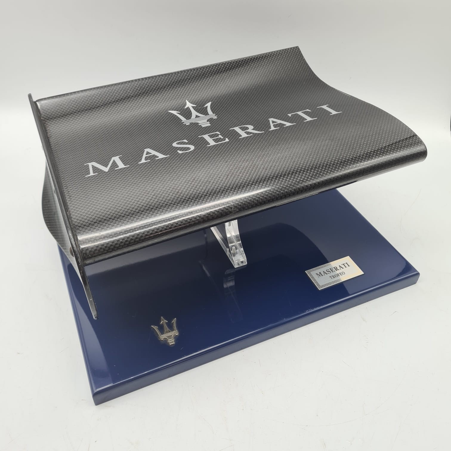 Trophy race Maserati Trofeo race wind flap carbon fibre Champion no Formula 1 F1