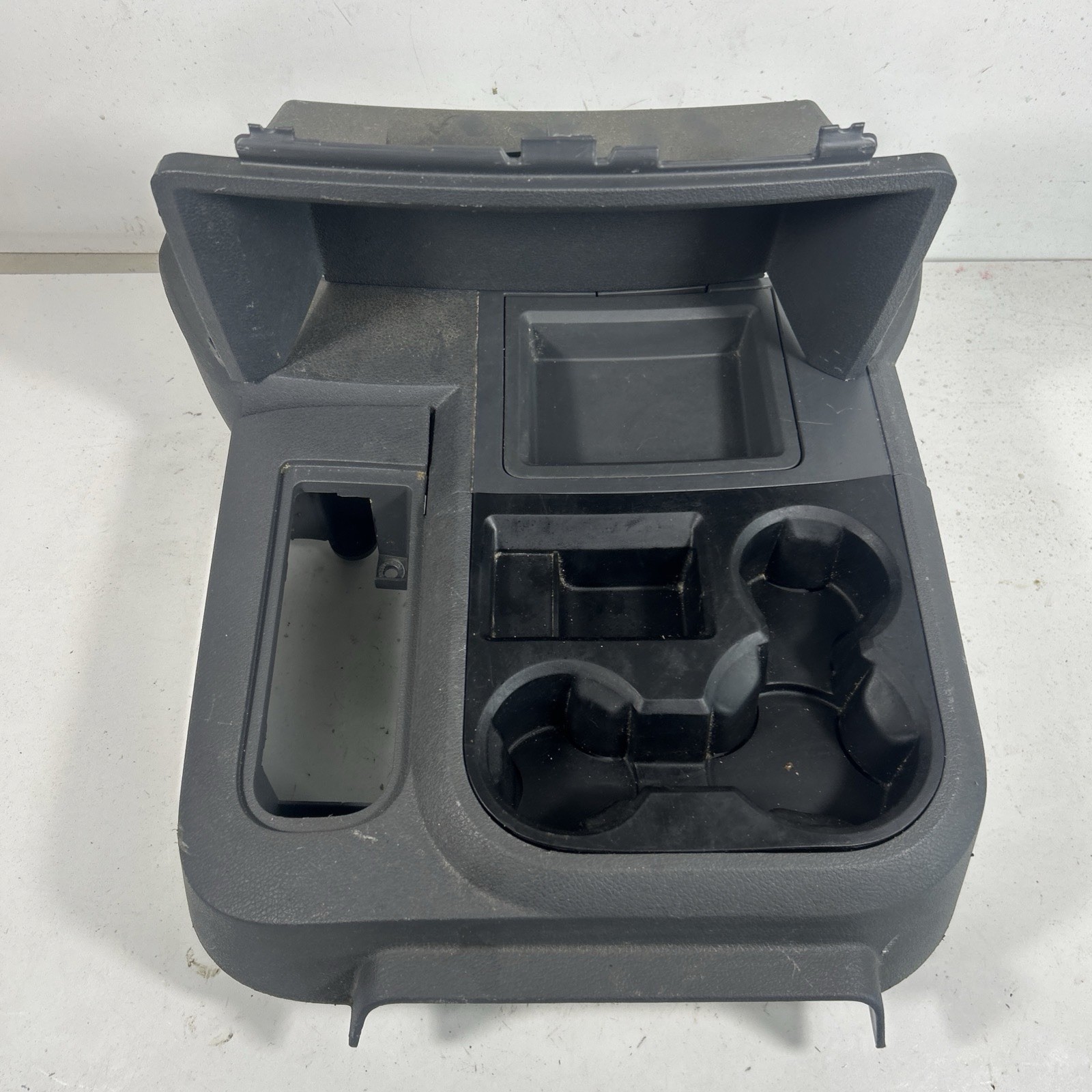 06-08 Ram Floor Console Cup Holder 1500 2500 3500 Gray Dodge Ram