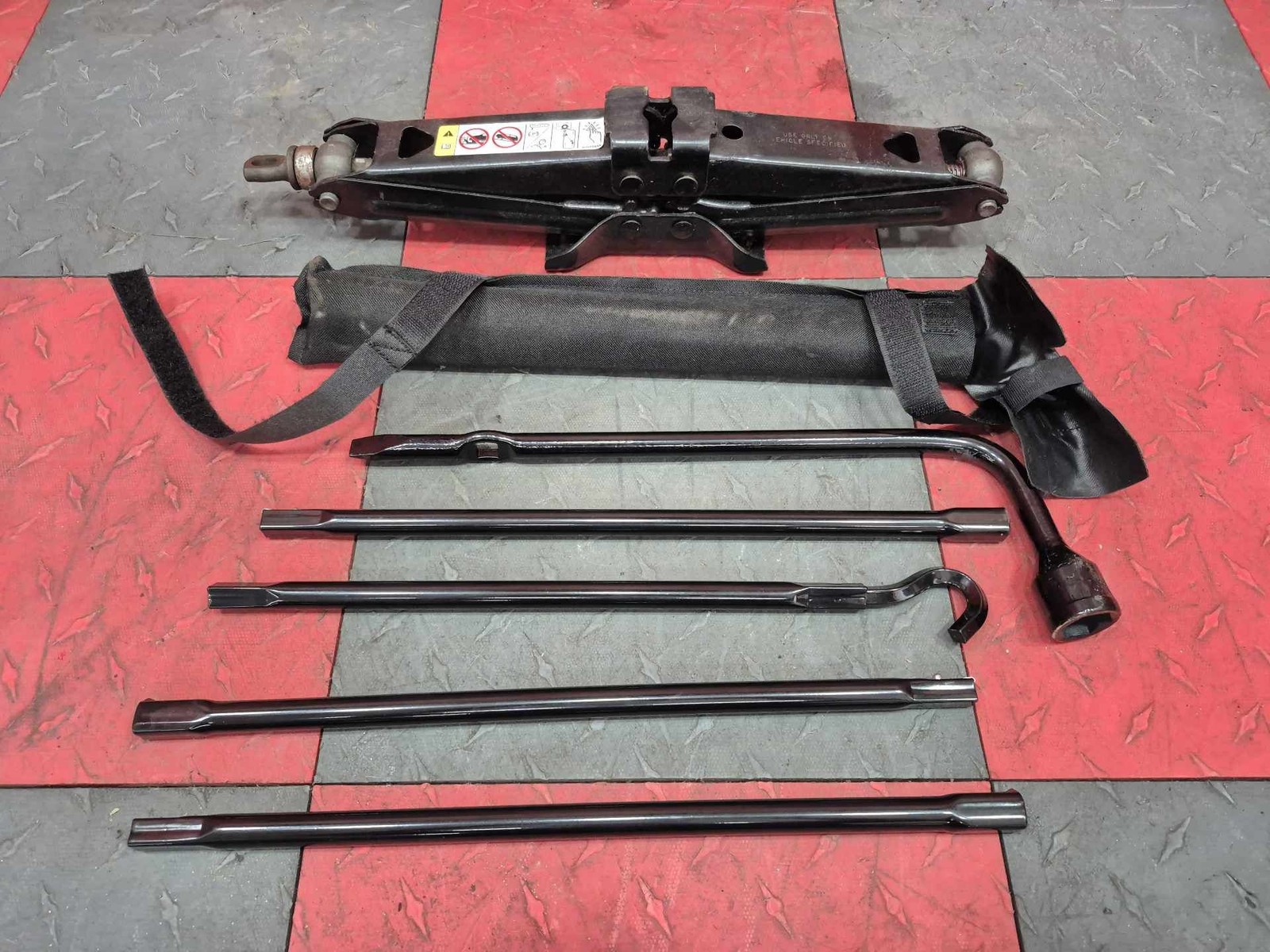 2006-2025 Dodge 1500 ~ Emergency Roadside Jack & Tool Kit OEM 2006-2025 Dodge 1500 ~ Emergency Roadside Jack & Tool Kit OEM