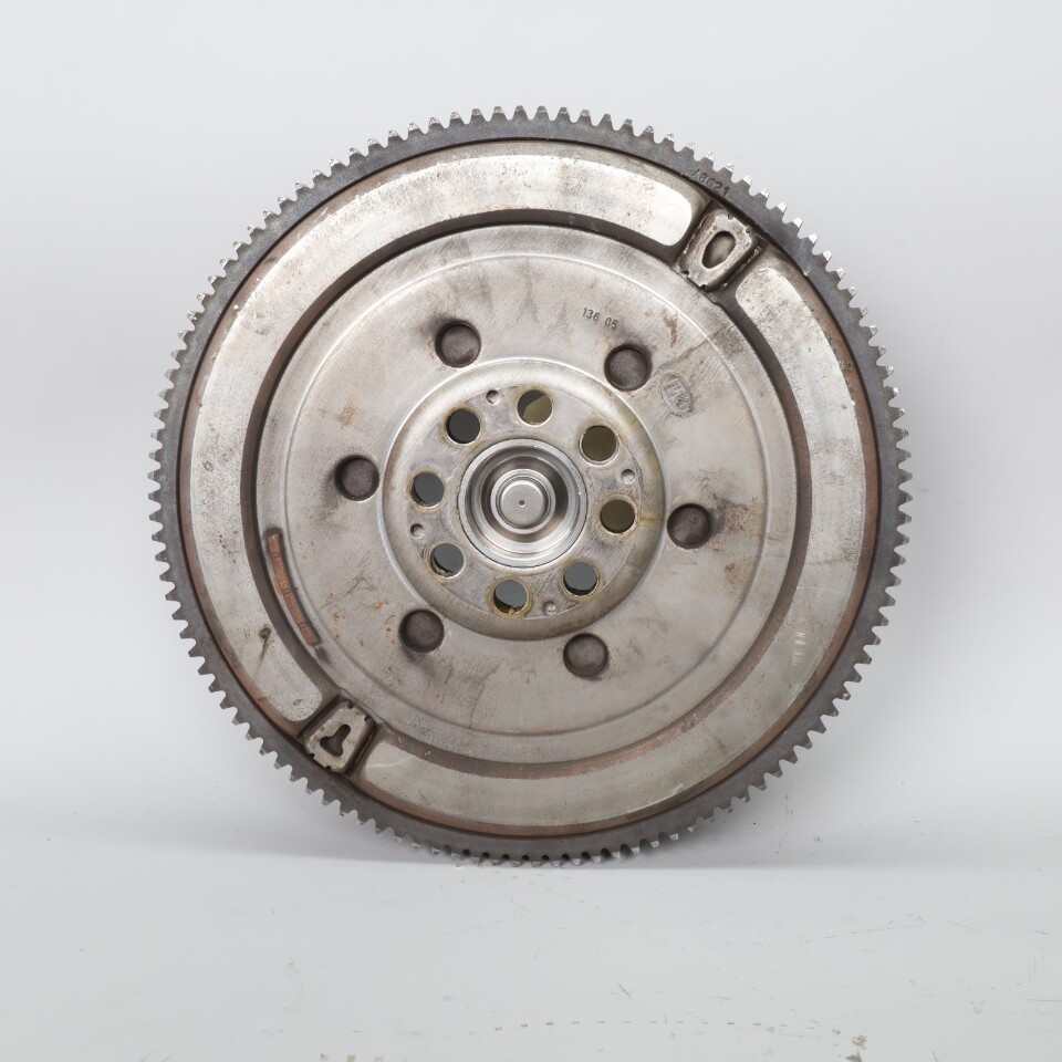 2003-2005 BMW 330i X3 X5 Z4 Twin Mass Flywheel OEM 21217516021 2003-2005 BMW 330i X3 X5 Z4 Twin Mass Flywheel OEM 21217516021