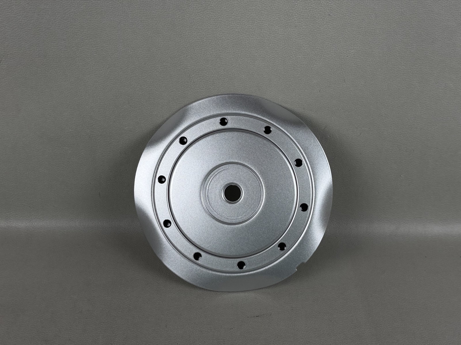 NEW Bentley Azure Continental T Mulliner Hub Cap Center UR94221 OEM
