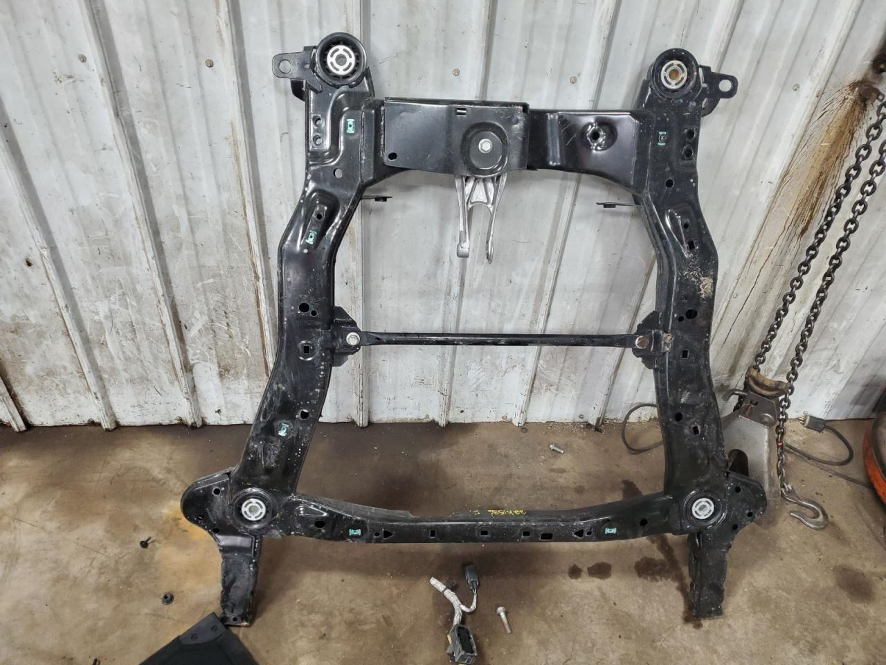 (LOCAL PICKUP ONLY) Crossmember/K-Frame Front FWD Fits 19-22 XT4 1960521