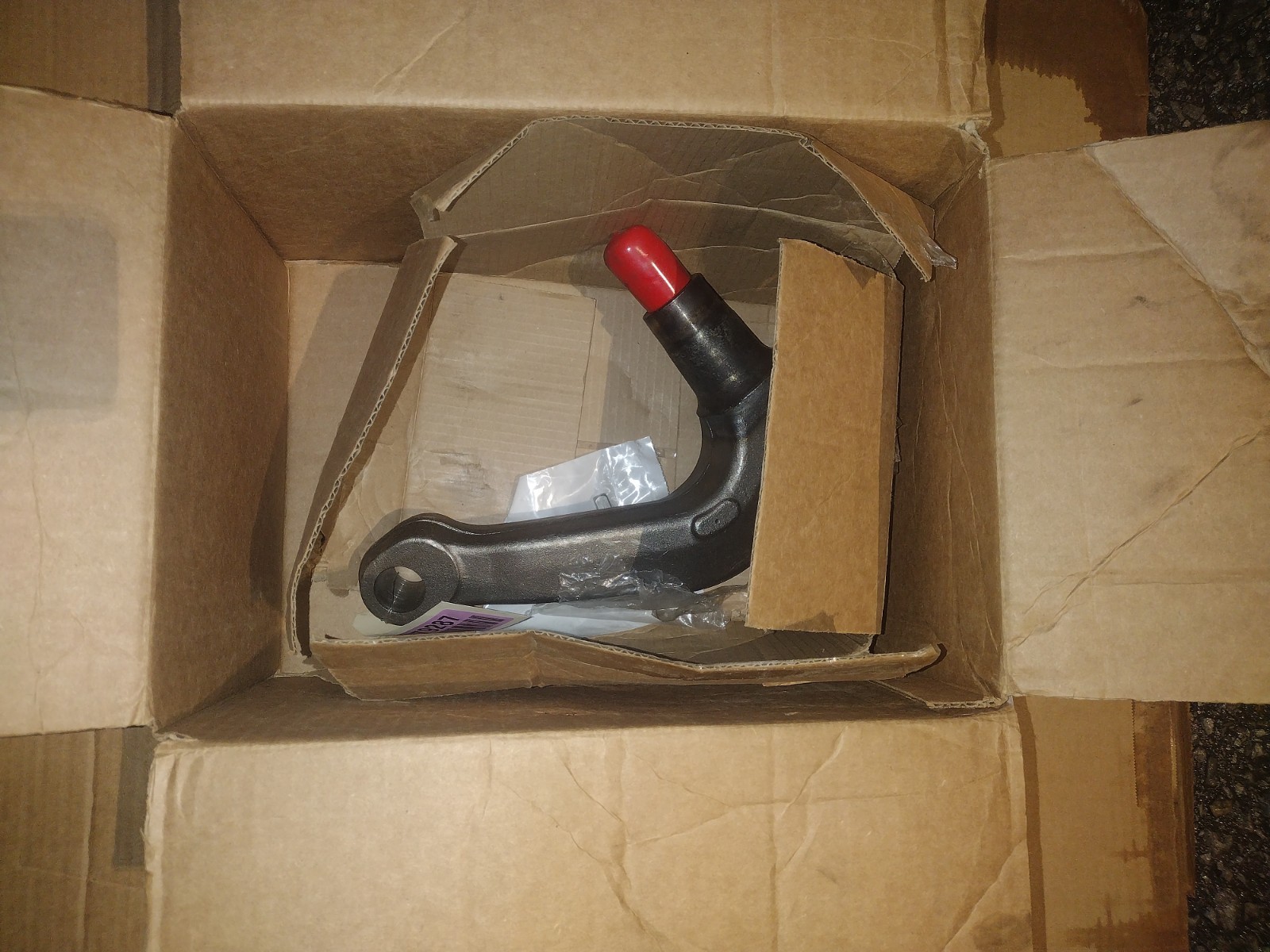 MERITOR GENUINE OEM STEERING ARM/KEYS #3133H6924 MERITOR GENUINE OEM STEERING ARM/KEYS #3133H6924