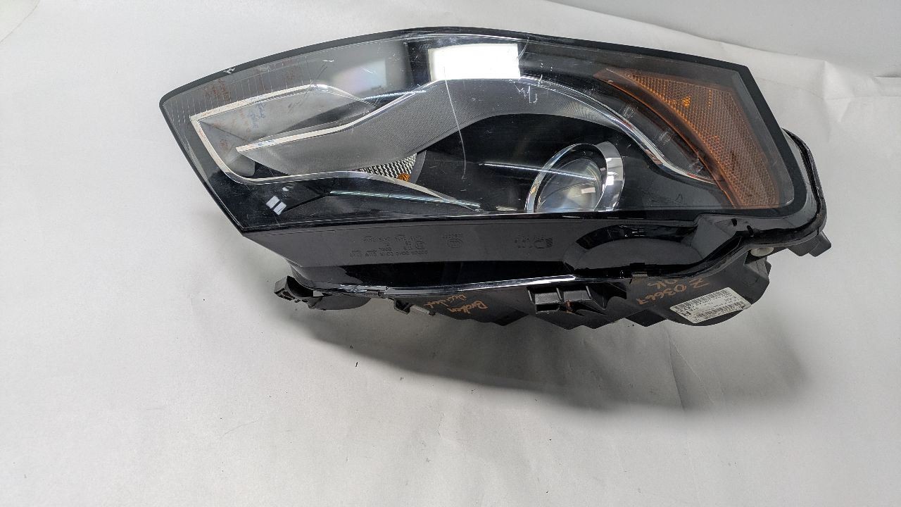 Passenger Headlight Sedan Xenon HID Self Adjusting Fits 09-12 AUDI A4 431805
