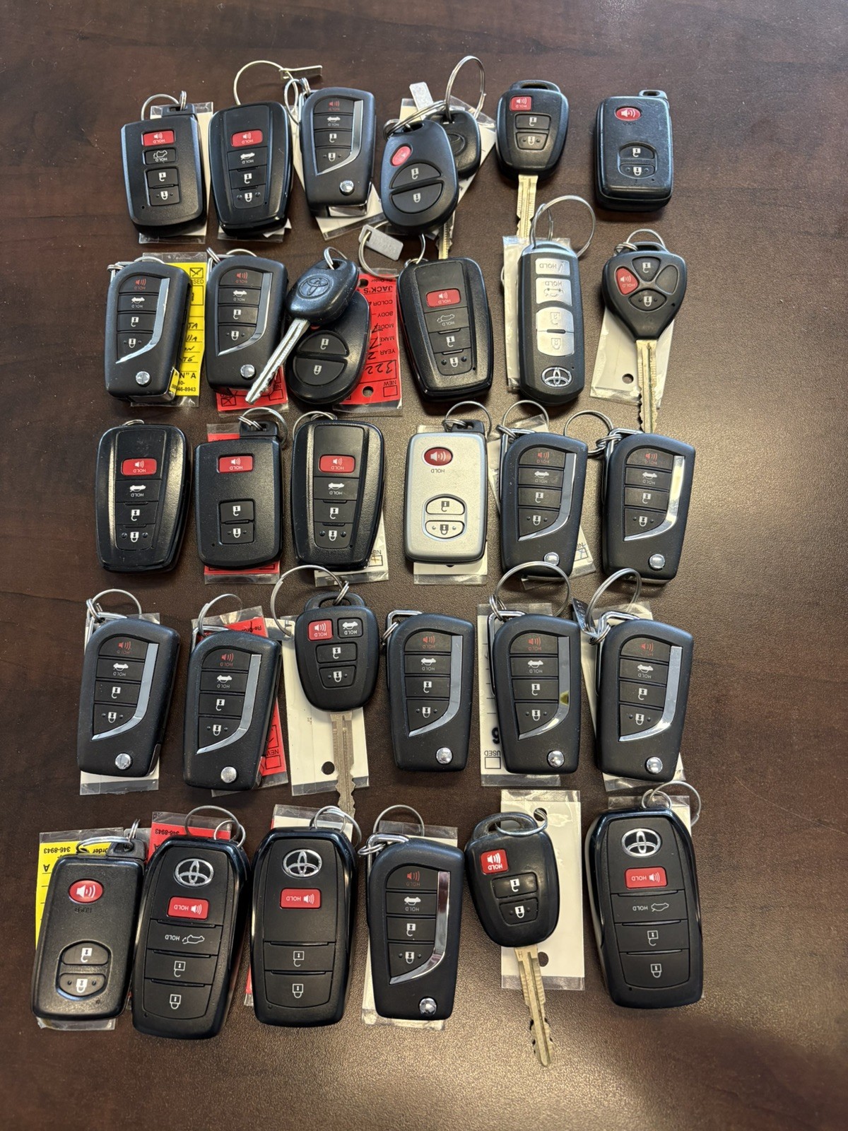 LOT OF  30 OEM Toyota Smart Key Remote FOB Lot - Used 