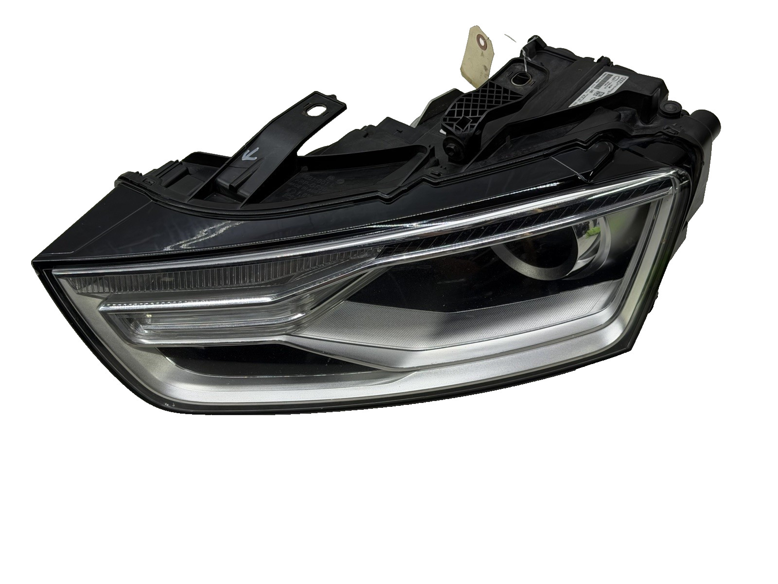 2015-2018 Audi Q3 OEM Left Front Driver Side Xenon HID Headlight Lamp 8U0941005E