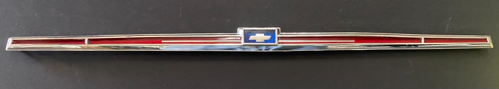 NOS GM Part #4229552 1967 Chevy Impala Caprice Station Wagon Tailgate Emblem