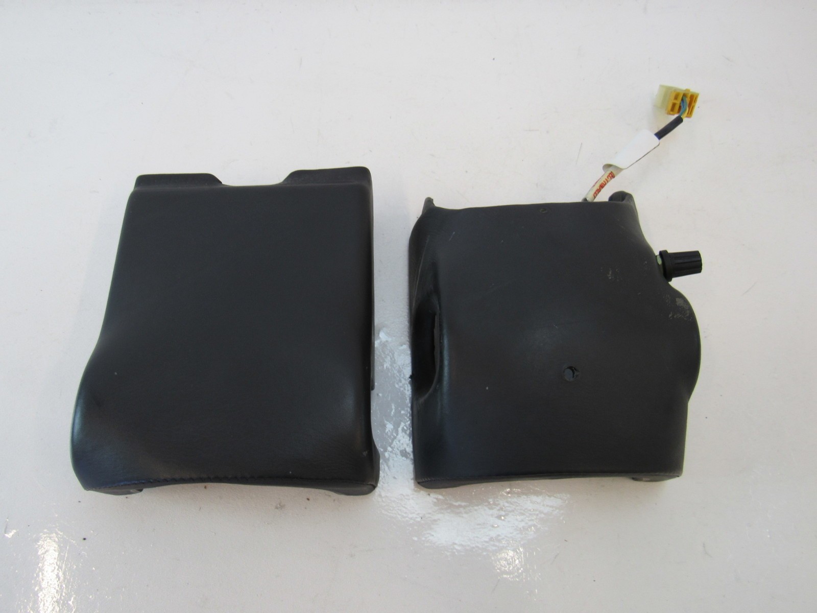 95 Lotus Esprit S4 trim set, steering column surround black leather