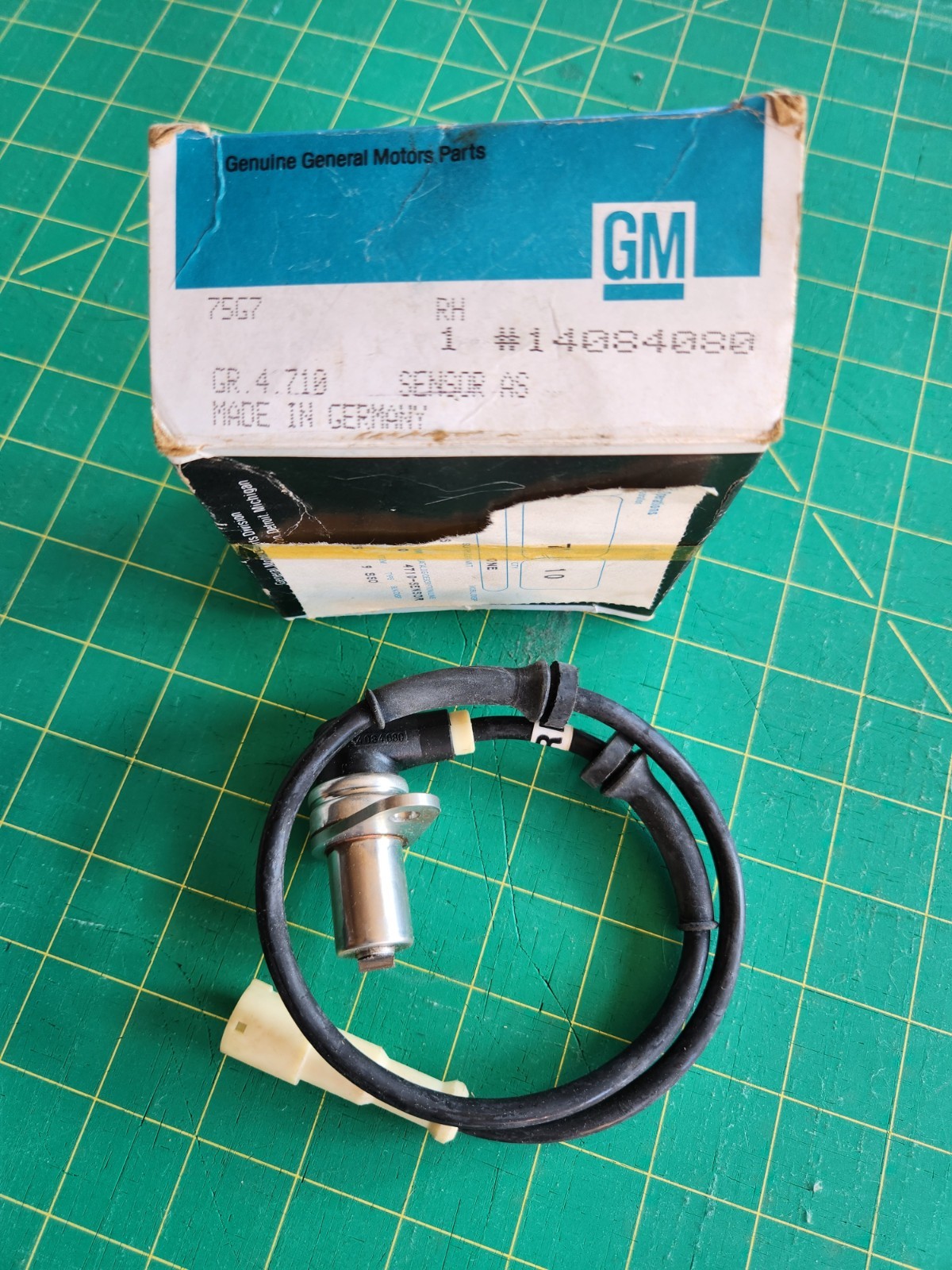 86-87 RR Corvette  Wheel Sensor #1-14084080 New Unused In Box