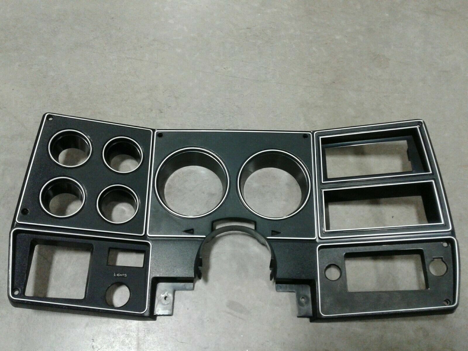 78 79 80 DASH GAUGE INSTRUMENT BEZEL NEW CHEVY GMC PICKUP TRUCK Black & Silver 78 79 80 DASH GAUGE INSTRUMENT BEZEL NEW CHEVY GMC PICKUP TRUCK Black & Silver