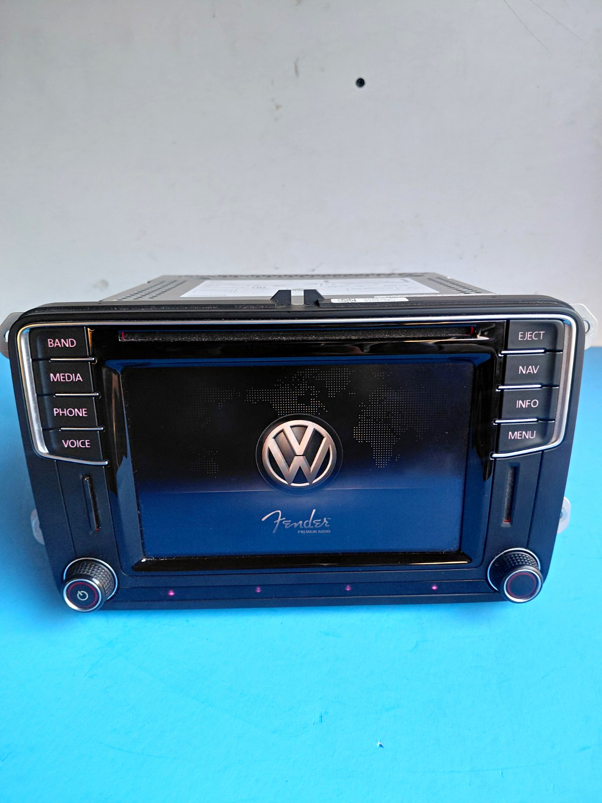 2019 Volkswagen Tiguan VW Jetta  CC GPS Radio Display Nav Carplay 5C0  035 684
