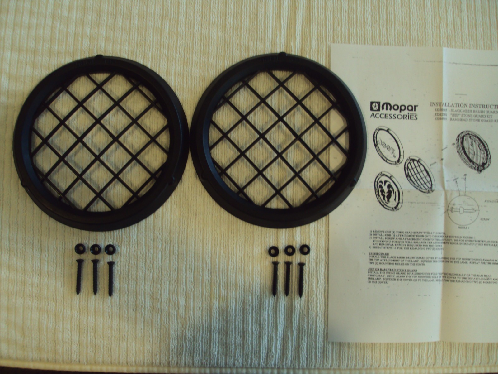 Like new set of Jeep Wrangler TJ or LJ, OBEN mesh Fog Light covers 1997-2004 Like new set of Jeep Wrangler TJ or LJ, OBEN mesh Fog Light covers 1997-2004