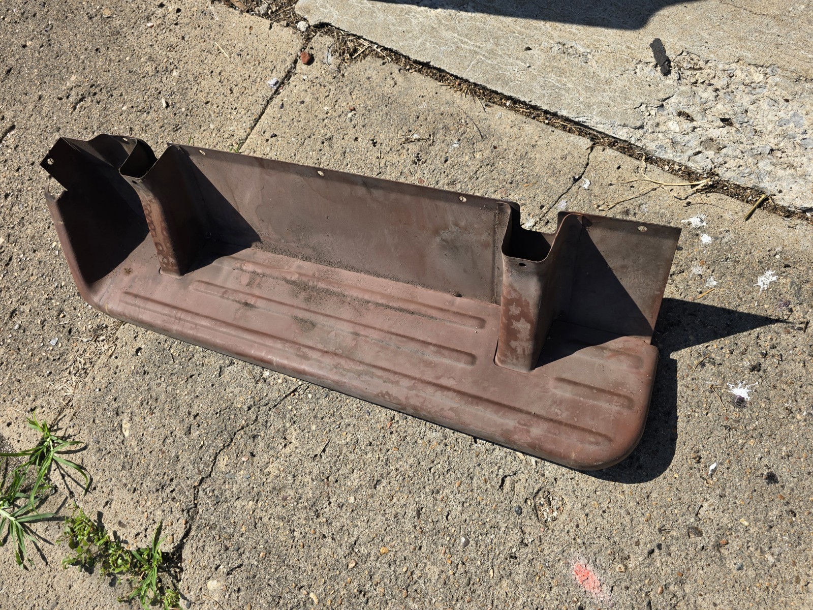 NOS 50s 60'S International Truck IH Running Board LH RH CAB STEP 162500-R11 