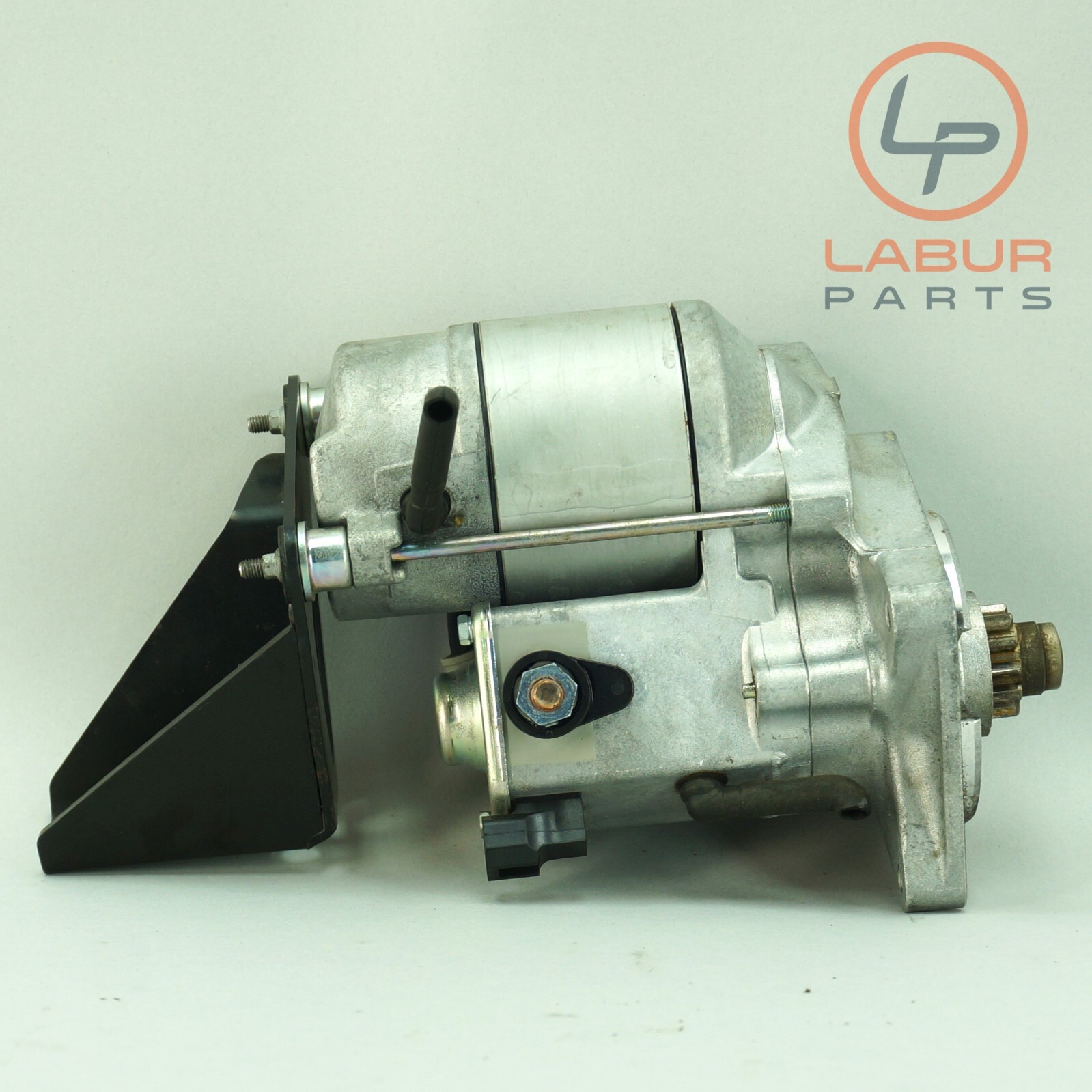 M139 03-19 Maserati GranTurismo Quattroporte Engine Motor Starter  A463