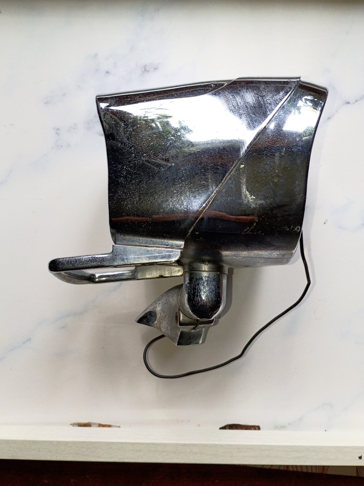 Vintage No-name Spotlight/Side Mirror Vintage No-name Spotlight/Side Mirror