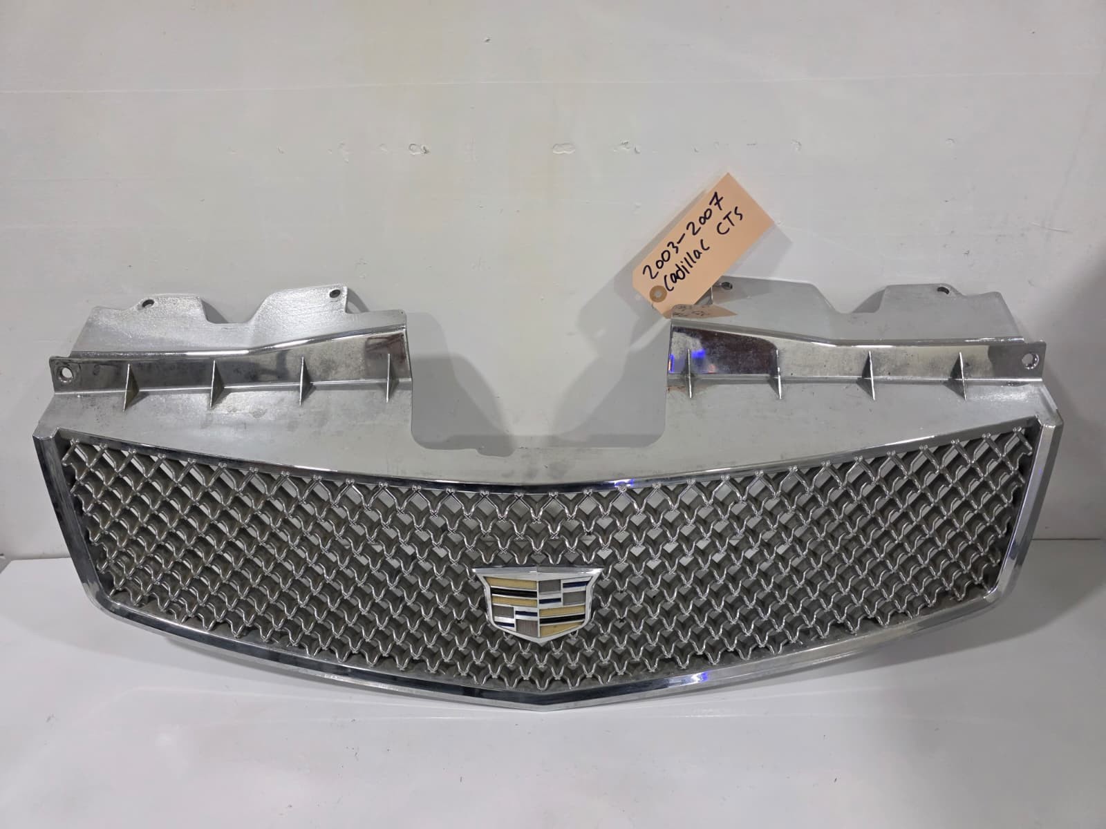 2005-2007 Cadillac CTS Grille Grille Assembly OEM 2005-2007 Cadillac CTS Grille Grille Assembly OEM