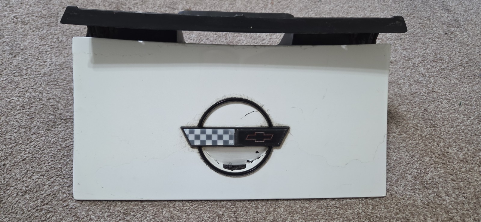 1991-1996 Chevrolet Corvette Fuel Door Panel W/ Emblem OEM 96 1991-1996 Chevrolet Corvette Fuel Door Panel W/ Emblem OEM 96